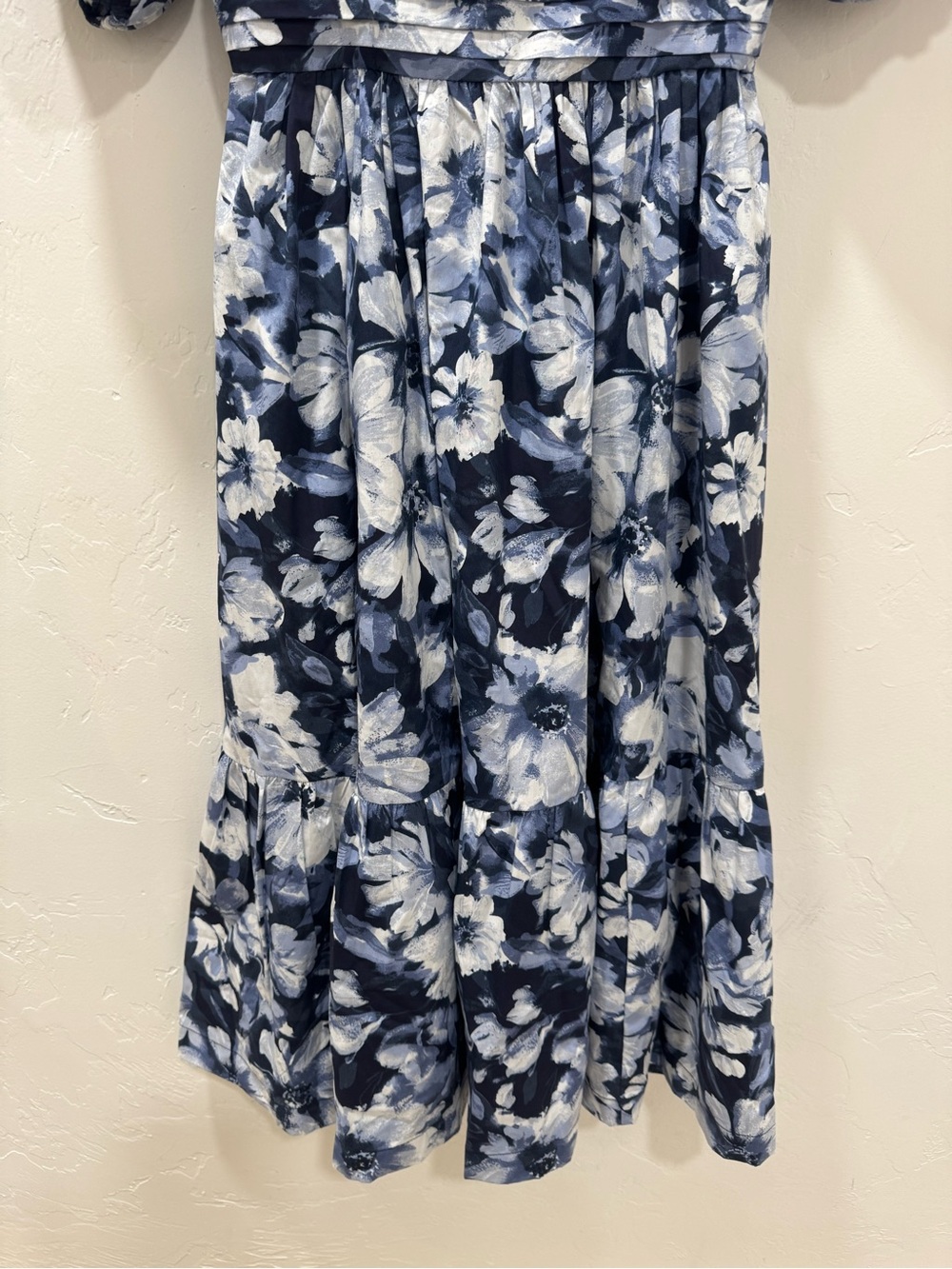 NWT Abercrombie & Fitch Emerson Midi Dress Puff Sleeve Blue Floral XS Petite - Picture 6 of 16